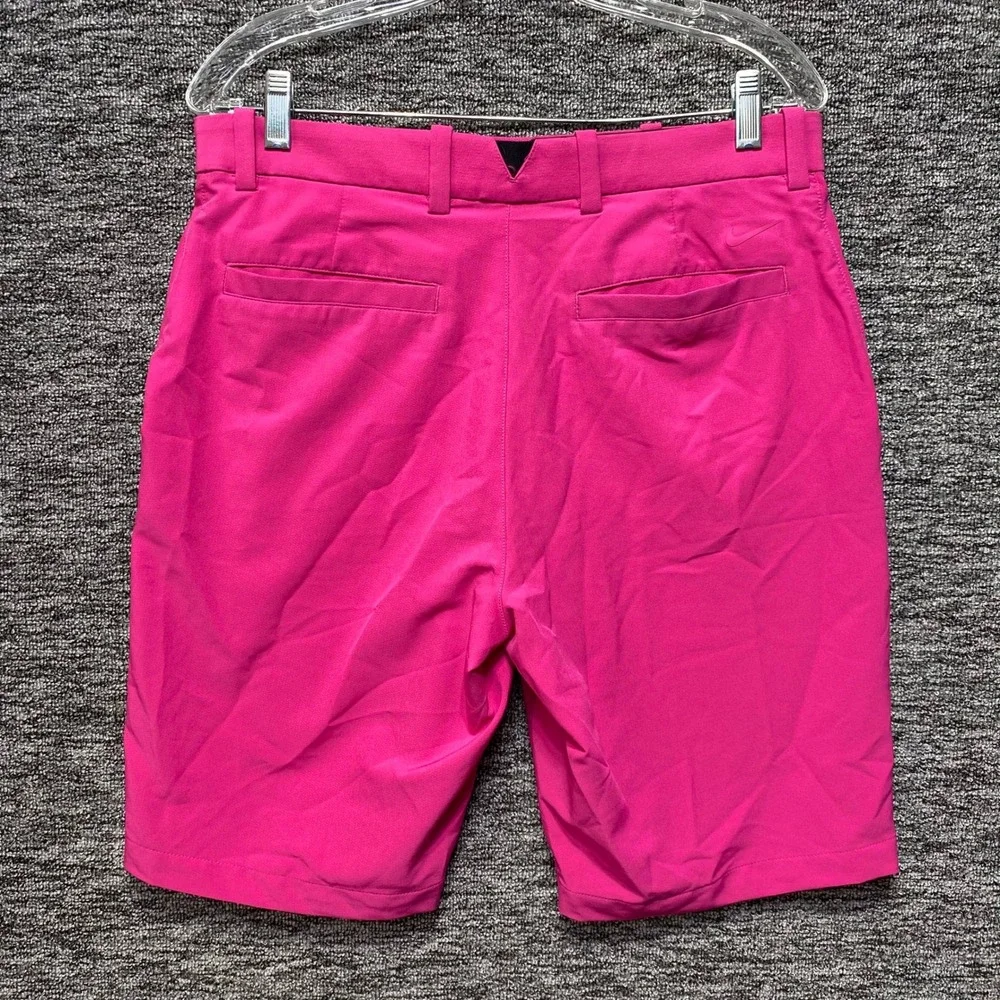 Nike Golf Dri Fit Shorts Mens 32 Pink Flat Front Performance Activewear Vibrant